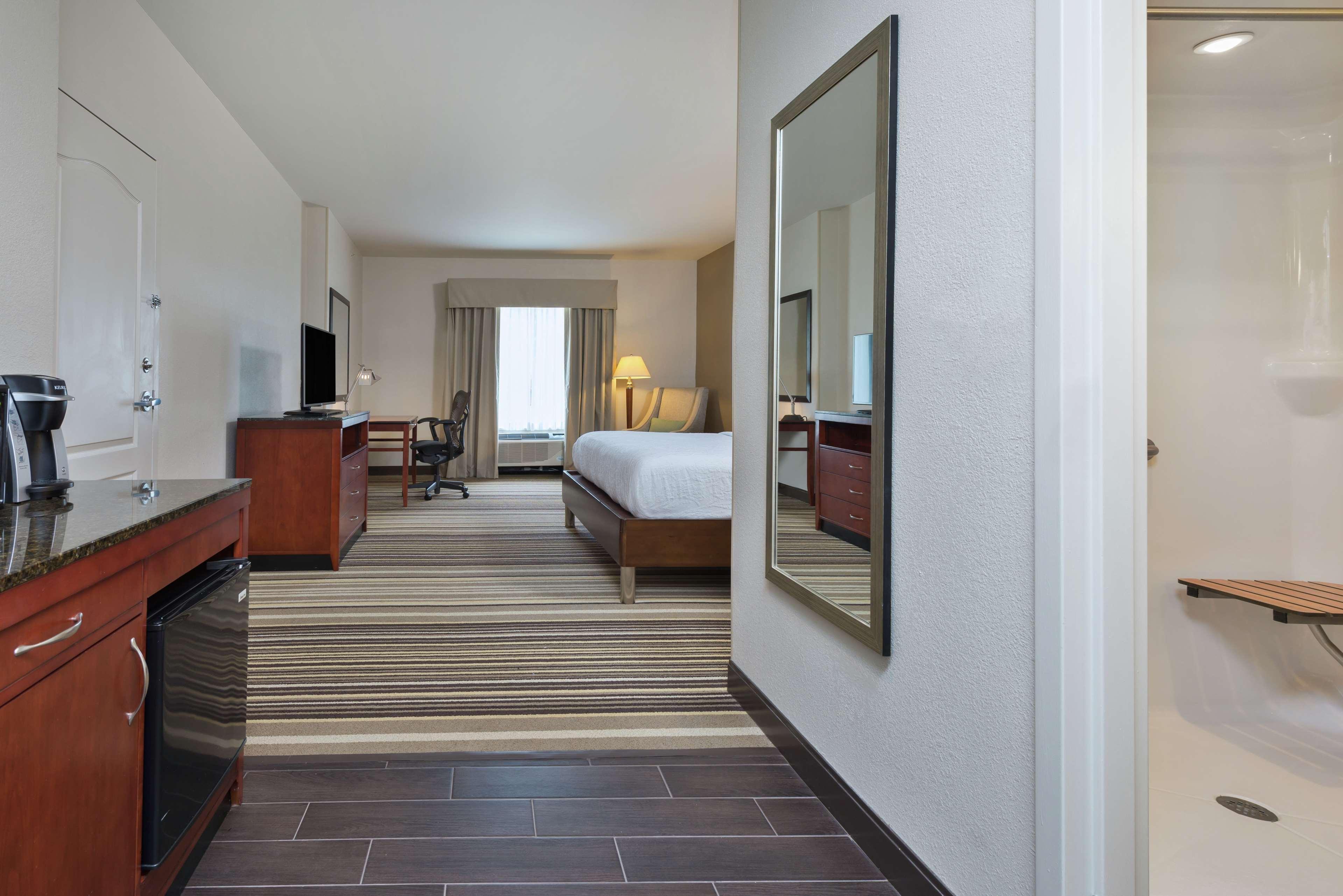 Hilton Garden Inn Philadelphia-Fort Washington Extérieur photo